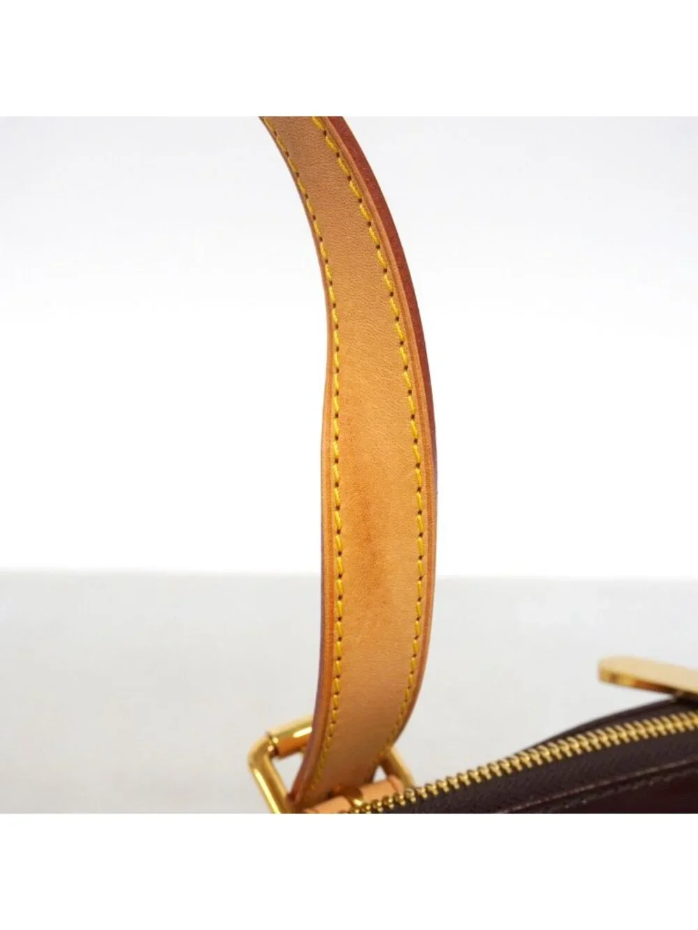 Louis Vuitton Handbag Vernis Rosewood Avenue Amarante